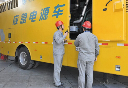 怀远如何清理被灰尘覆盖的机油散热器？